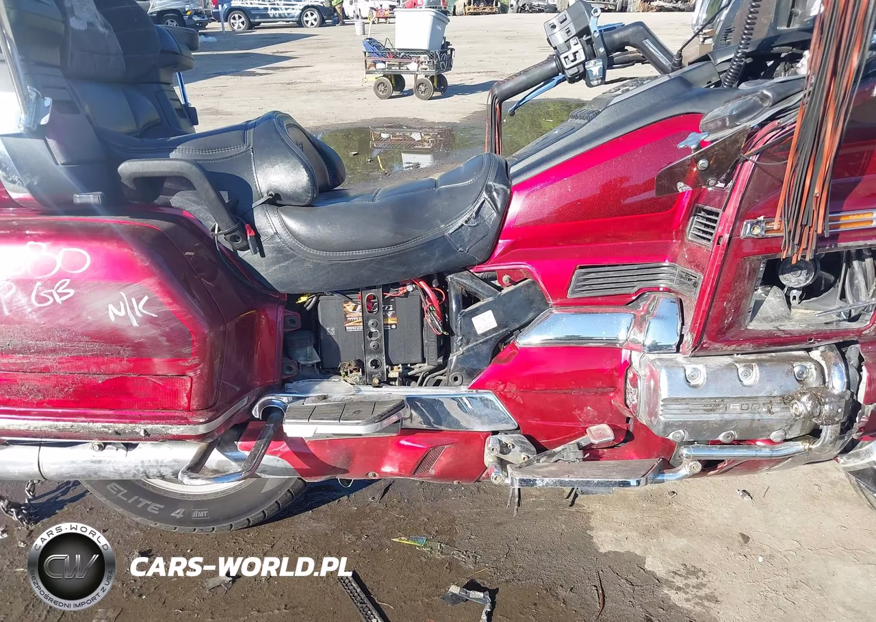 1999 Honda Gl1500 Se12 VIN:1HFSC2238XA103437 - 8