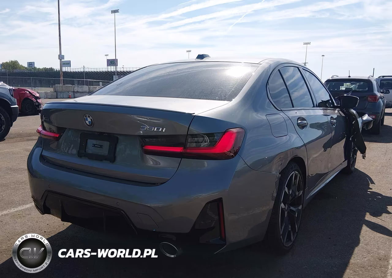 2026 BMW 330I xDrive Na VIN:3MW89CW00T8G22784 - 4