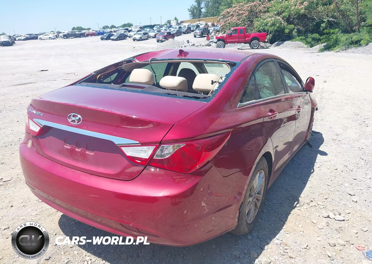 2012 Hyundai Sonata Gls VIN:5NPEB4AC1CH479455 - 4