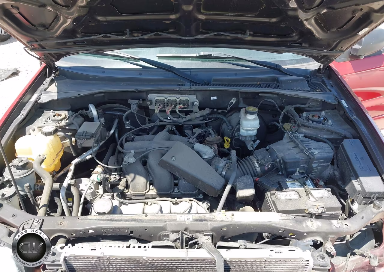 2007 Mercury Mariner Luxury VIN:4M2CU81157KJ06654 - 10
