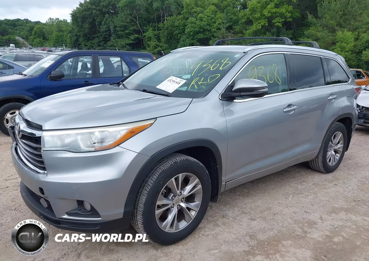 2015 Toyota Highlander Xle V6 VIN:5TDJKRFH9FS182559 - 2