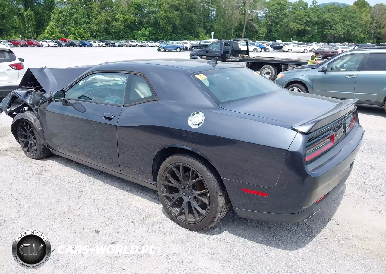 2018 Dodge Challenger Sxt Plus VIN:2C3CDZAG9JH265339 - 3