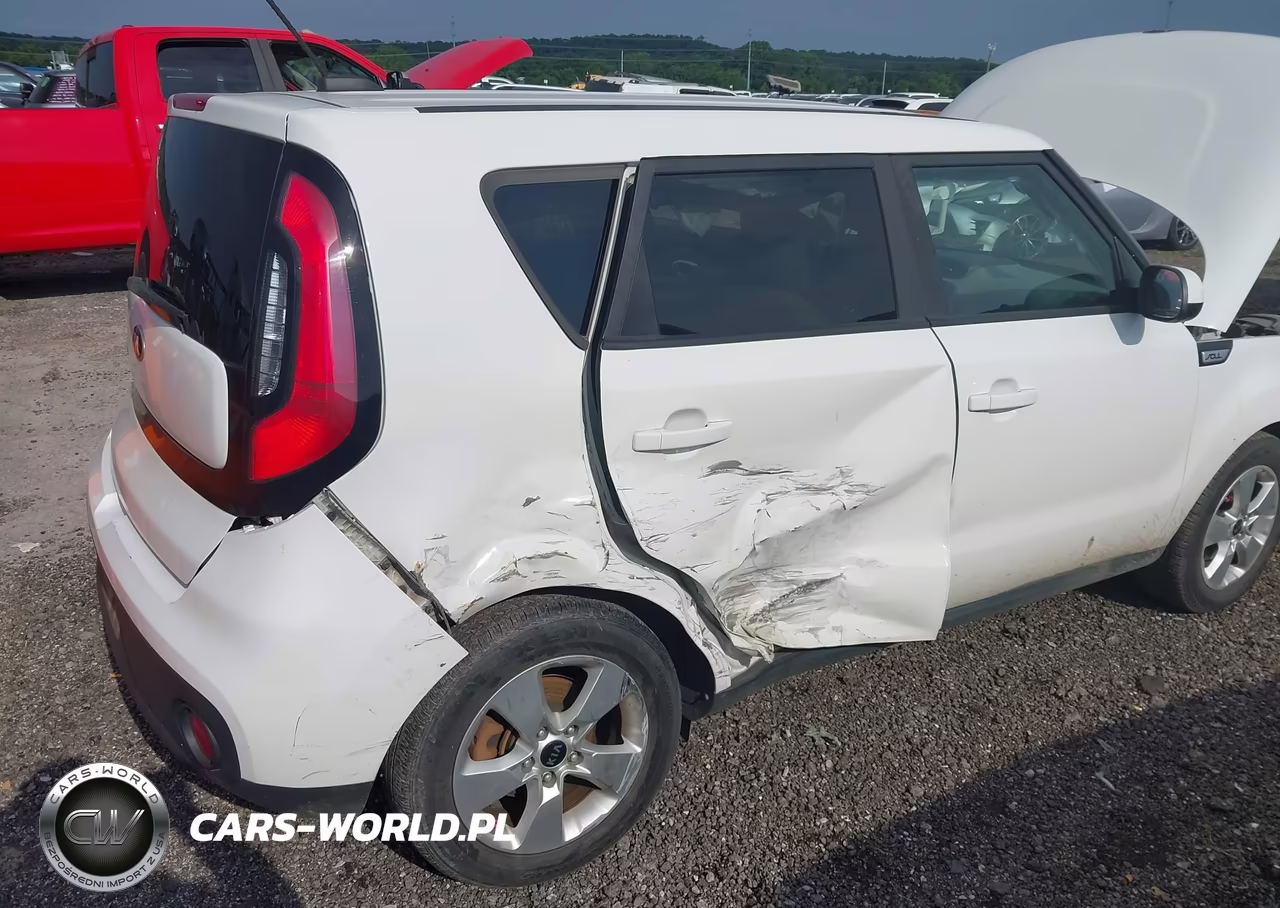 2018 Kia Soul VIN:KNDJN2A22J7586016 - 6
