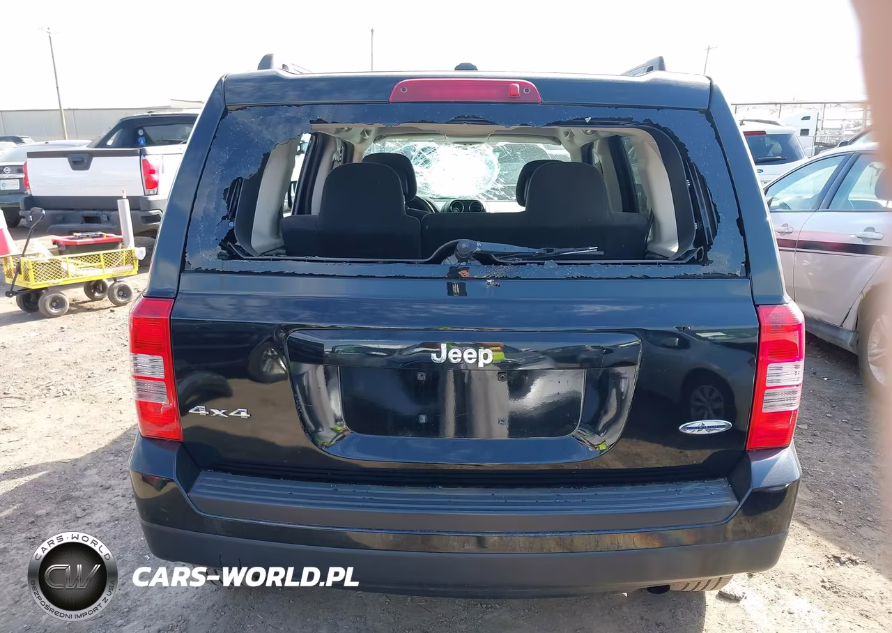 2014 Jeep Patriot Latitude VIN:1C4NJRFB6ED501913 - 17