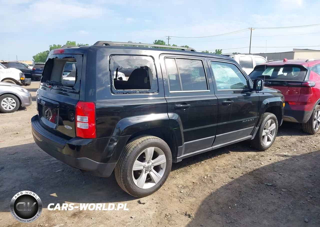 2014 Jeep Patriot Latitude VIN:1C4NJRFB6ED501913 - 4