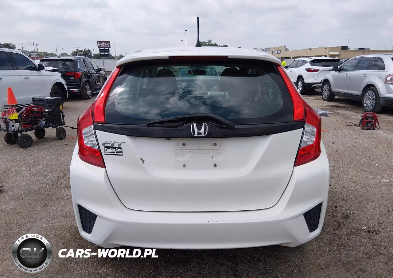 2015 Honda Fit Lx VIN:3HGGK5H59FM709068 - 16
