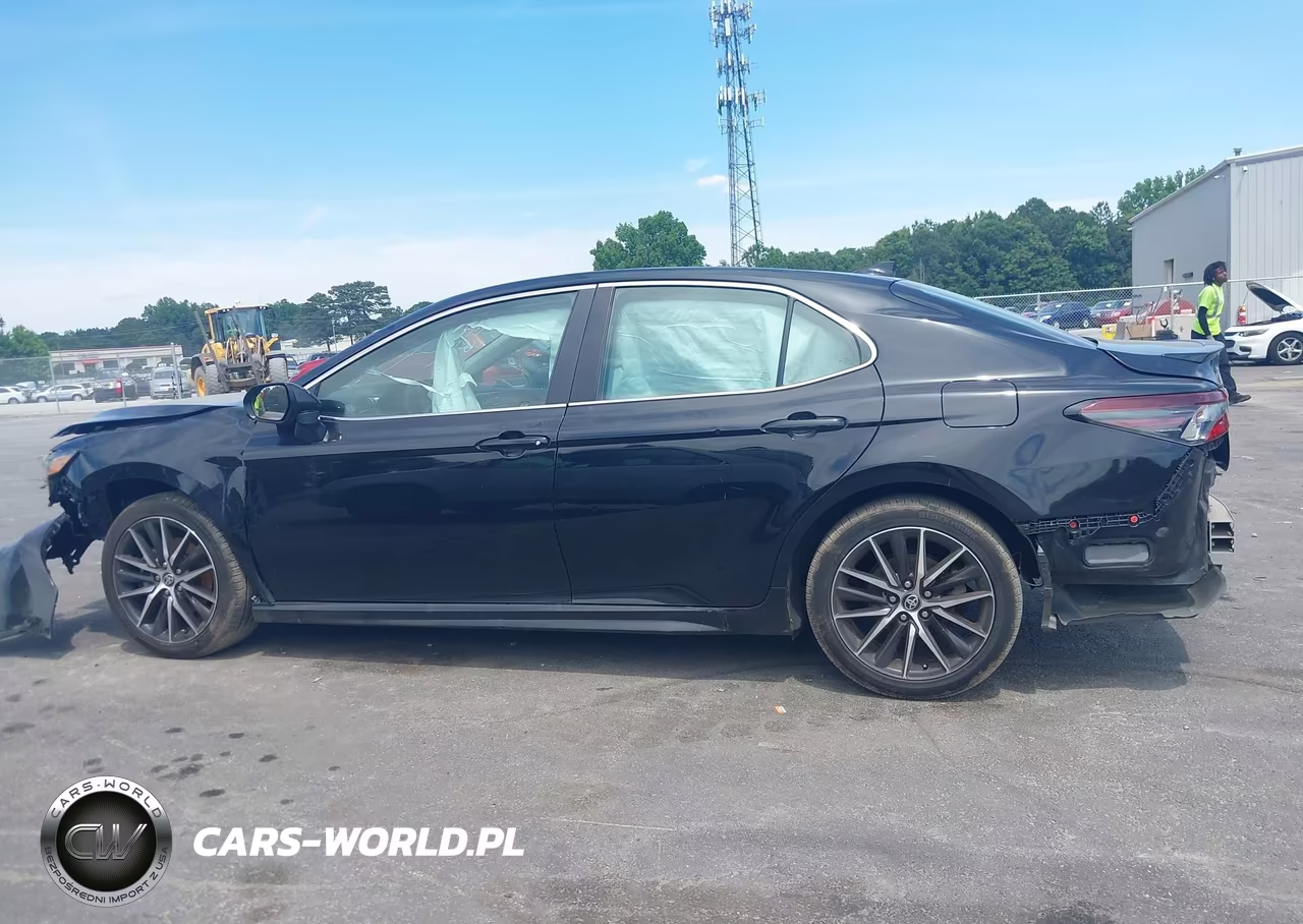 2021 Toyota Camry Se VIN:4T1G11AK9MU516854 - 13