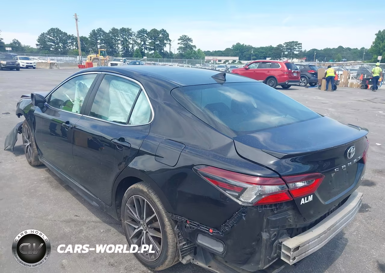 2021 Toyota Camry Se VIN:4T1G11AK9MU516854 - 3