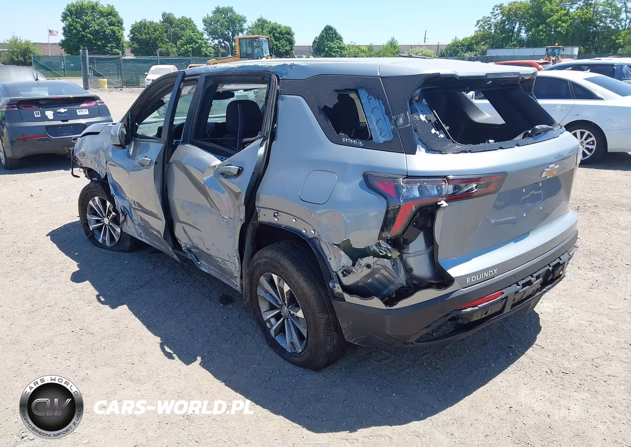 2026 Chevrolet Equinox Fwd Lt VIN:3GNAXHEG2TL349860 - 3