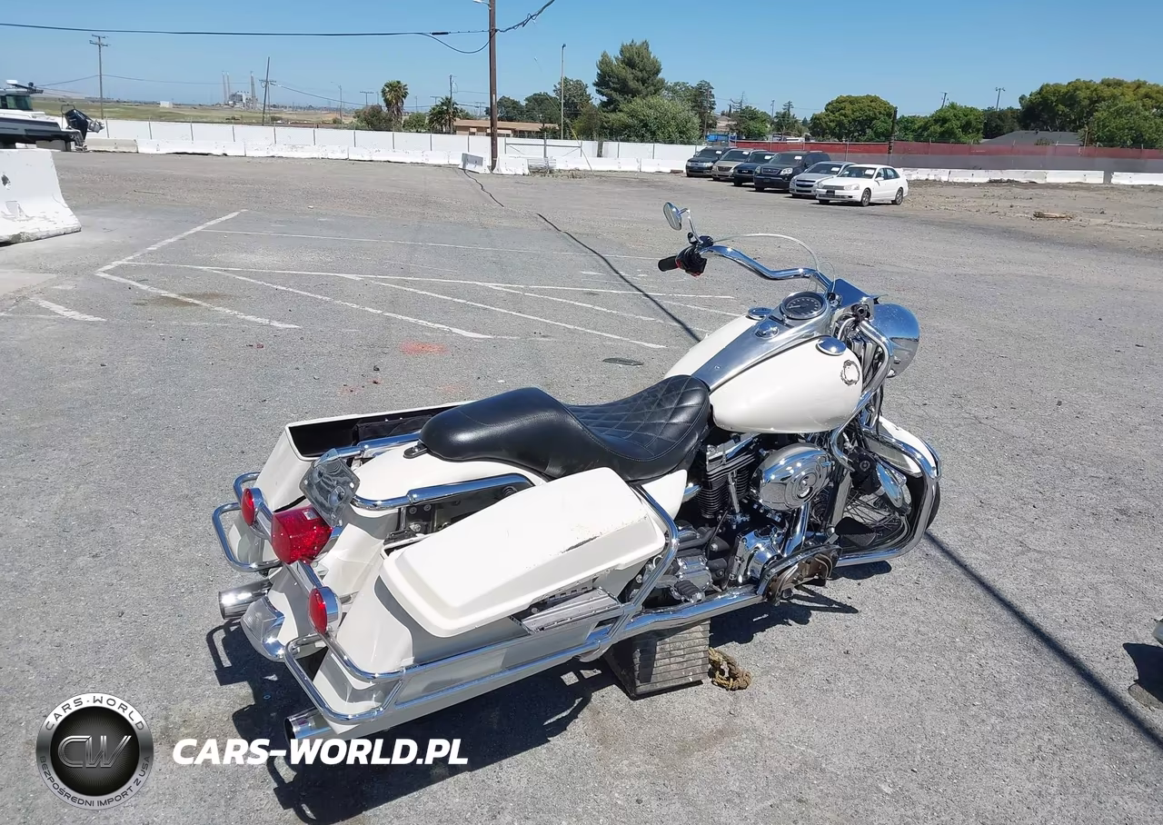 2002 Harley-Davidson Flhpi VIN:1HD1FHW1X2Y611920 - 4