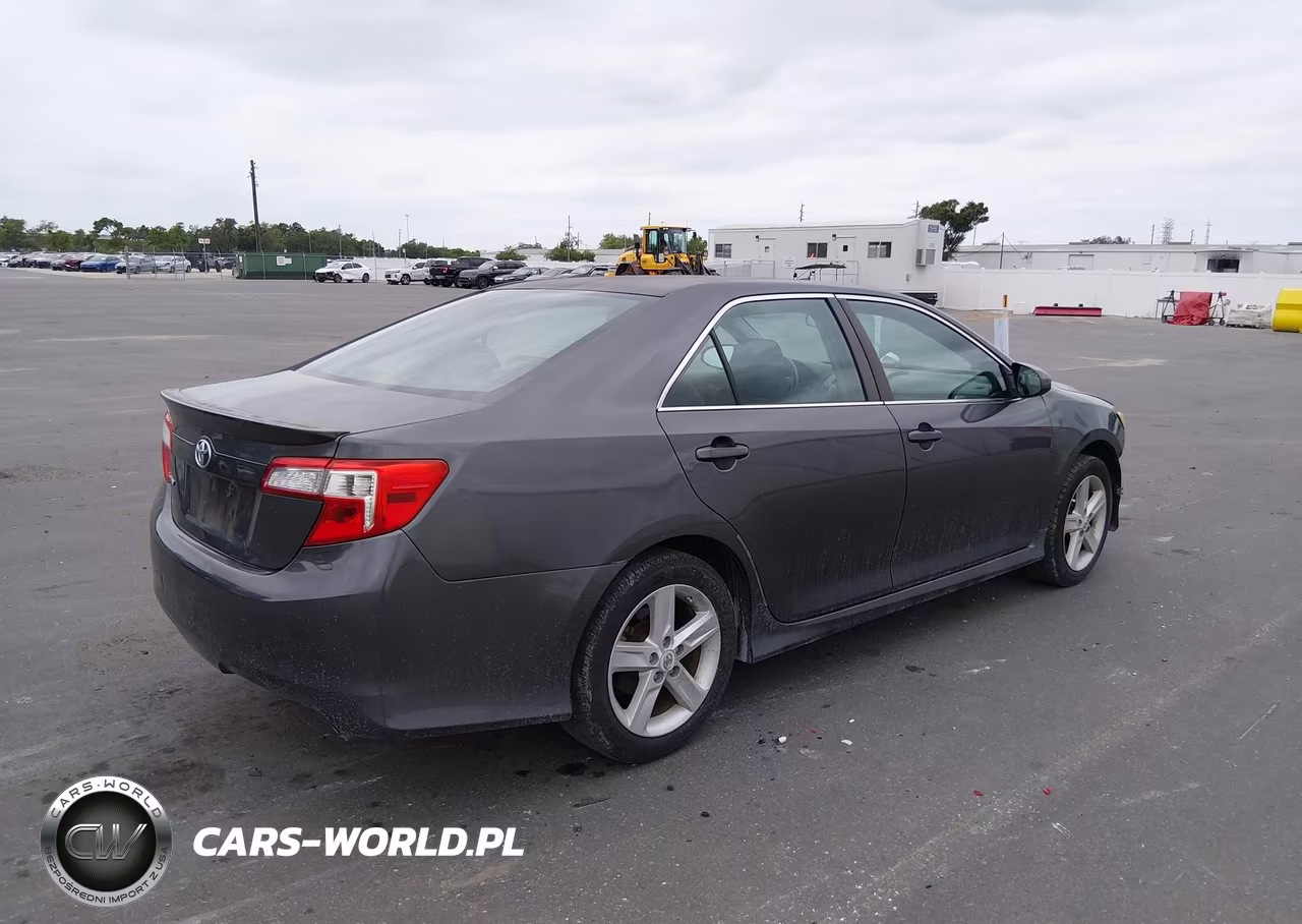 2012 Toyota Camry Se VIN:4T1BF1FK4CU025062 - 4