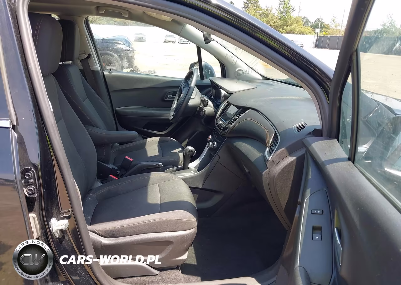 2019 Chevrolet Trax Lt VIN:3GNCJLSB6KL283804 - 5