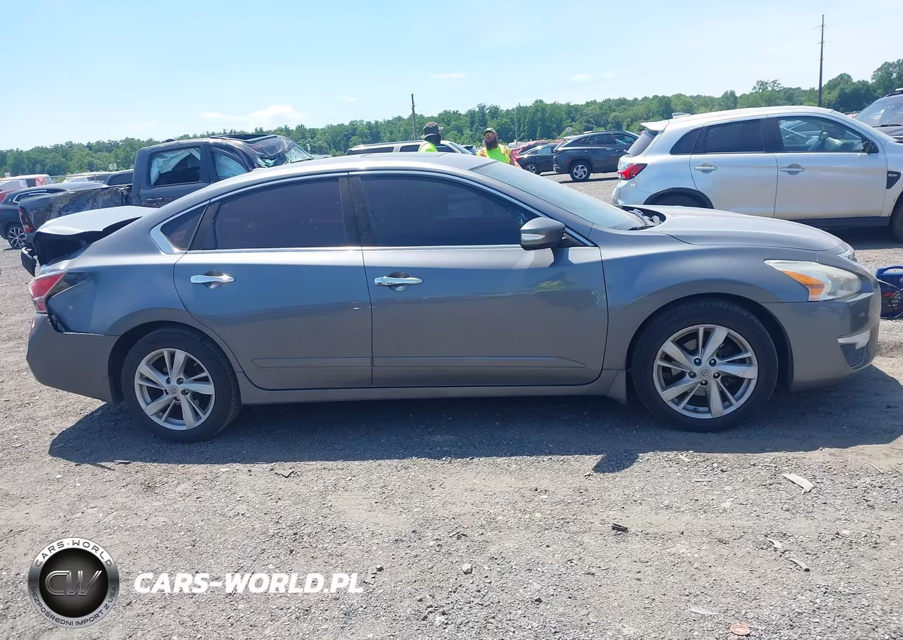 2015 Nissan Altima 2.5 Sv VIN:1N4AL3AP7FC595600 - 13