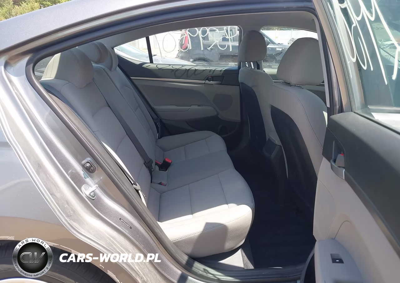 2018 Hyundai Elantra Se VIN:5NPD74LFXJH320743 - 8