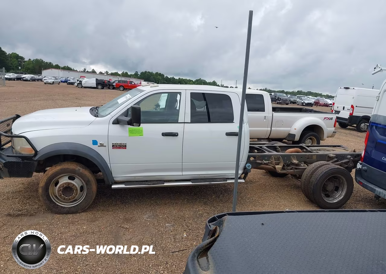 2011 Ram Ram 4500 Hd Chassis St-Slt-Laramie VIN:3D6WU6CLXBG595911 - 14