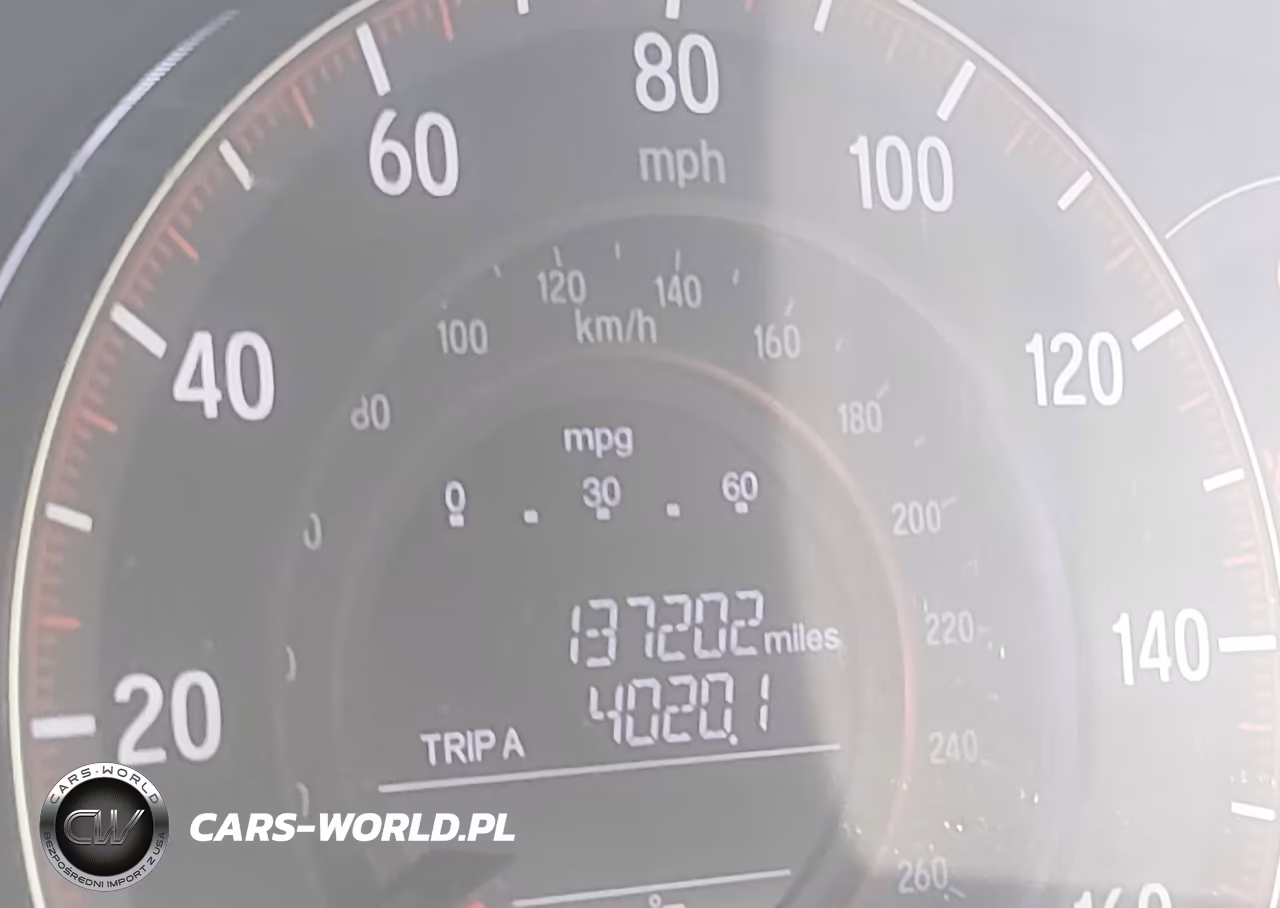 2017 Honda Accord Sport VIN:1HGCR2F5XHA132949 - 16