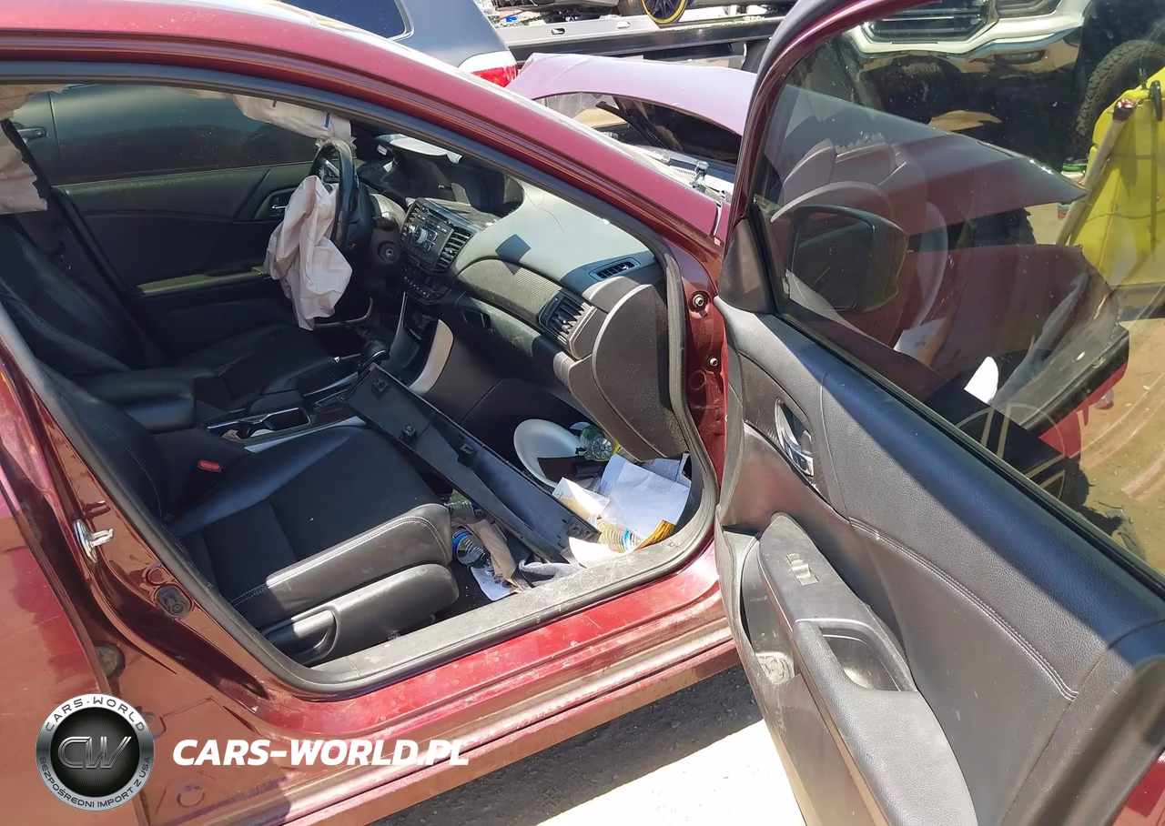 2017 Honda Accord Sport VIN:1HGCR2F5XHA132949 - 5