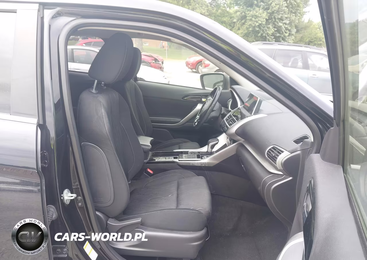 2018 Mitsubishi Eclipse Cross Se VIN:JA4AT5AA8JZ038373 - 5