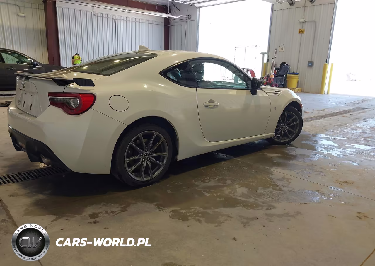 2017 Toyota 86 860 Special Edition VIN:JF1ZNAA17H8708299 - 4