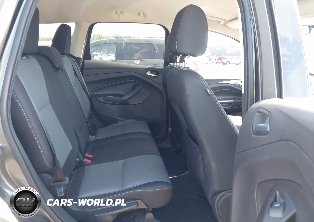 2017 Ford Escape Se VIN:1FMCU9G97HUA95568 - 8