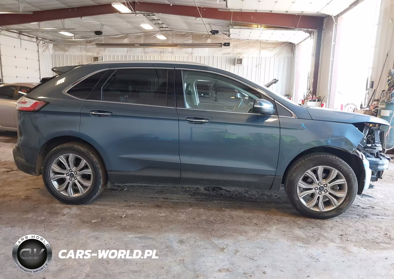 2019 Ford Edge Titanium VIN:2FMPK3K90KBB37717 - 13