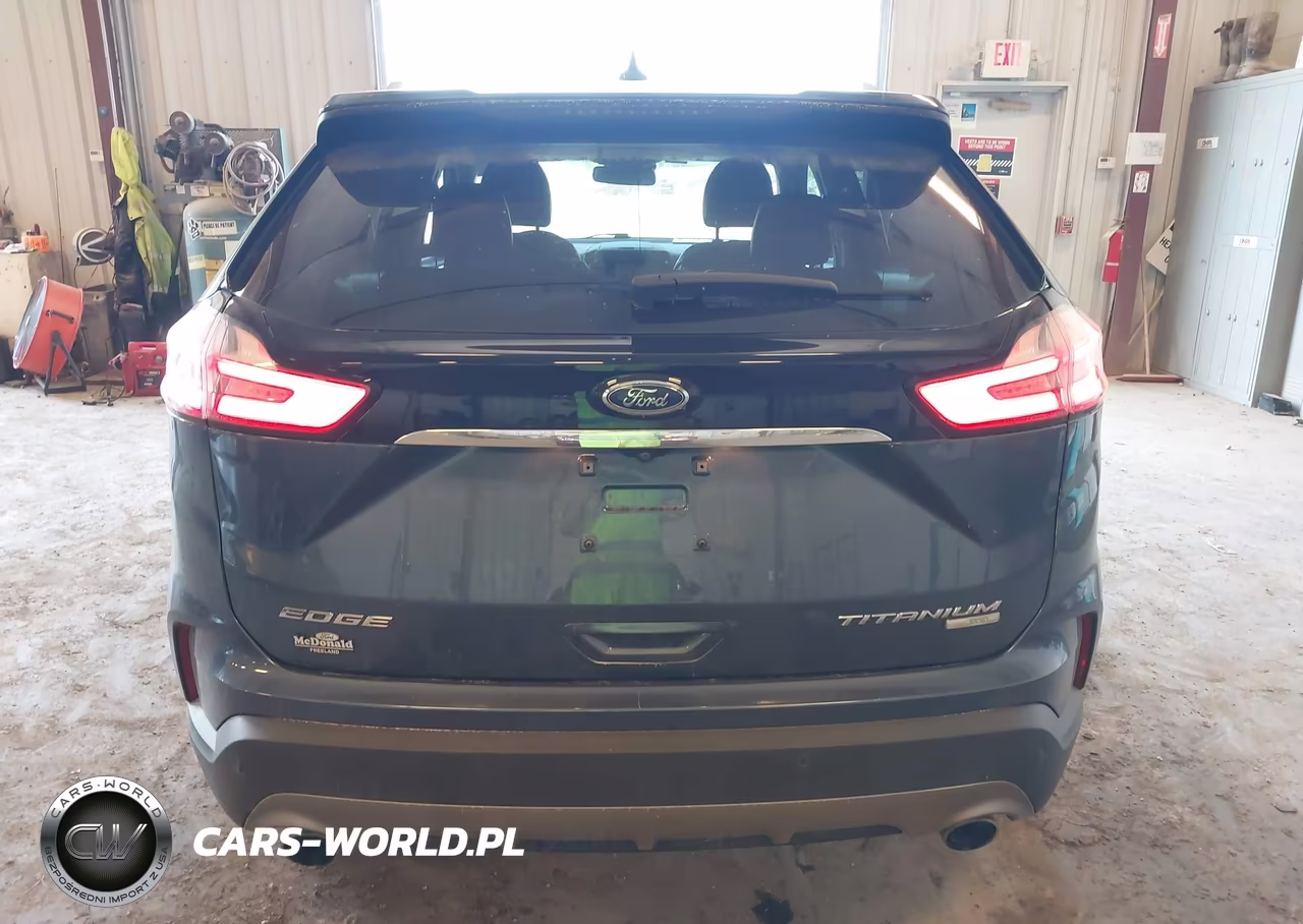 2019 Ford Edge Titanium VIN:2FMPK3K90KBB37717 - 16
