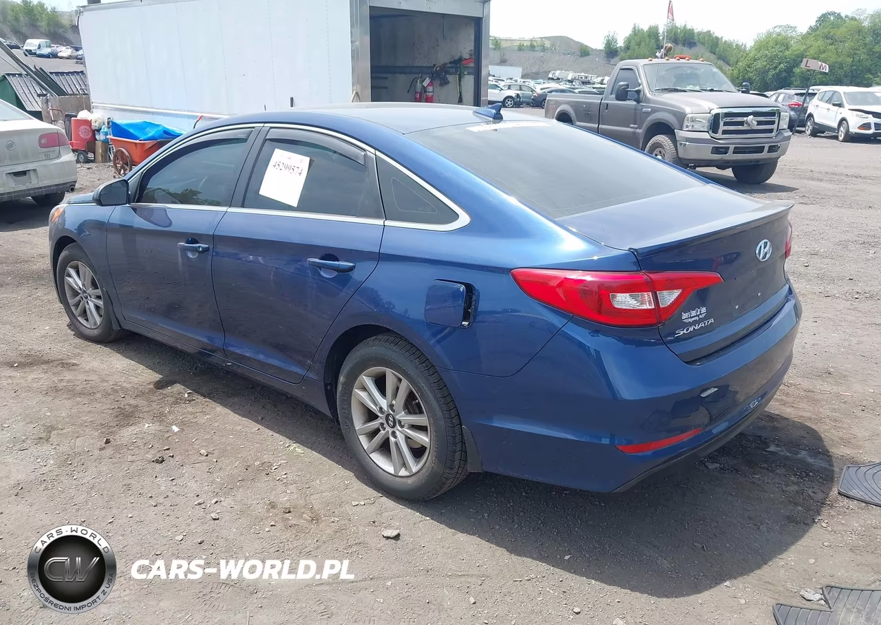 2015 Hyundai Sonata Se VIN:5NPE24AFXFH231820 - 3