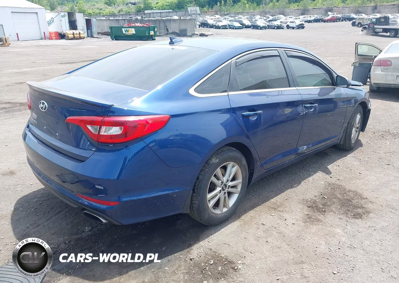 2015 Hyundai Sonata Se VIN:5NPE24AFXFH231820 - 4