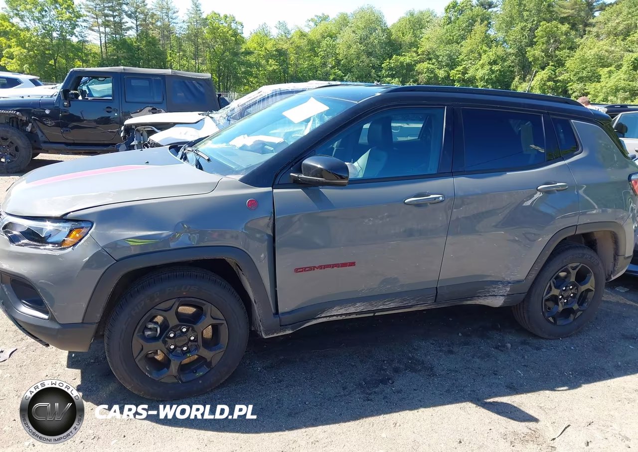2024 Jeep Compass Trailhawk 4X4 VIN:3C4NJDDN8RT595244 - 13