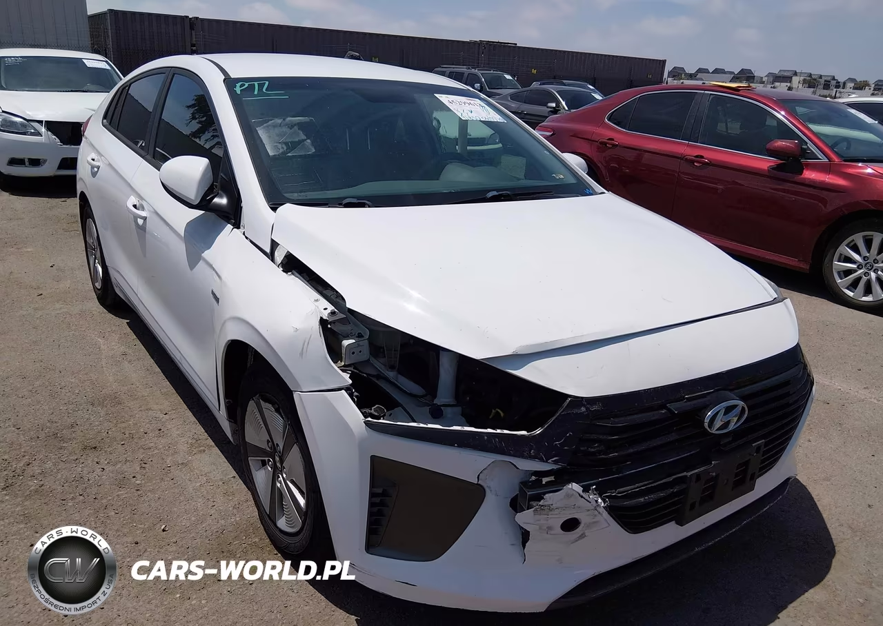 2018 Hyundai Ioniq Hybrid Blue VIN:KMHC65LC6JU102228 - 6