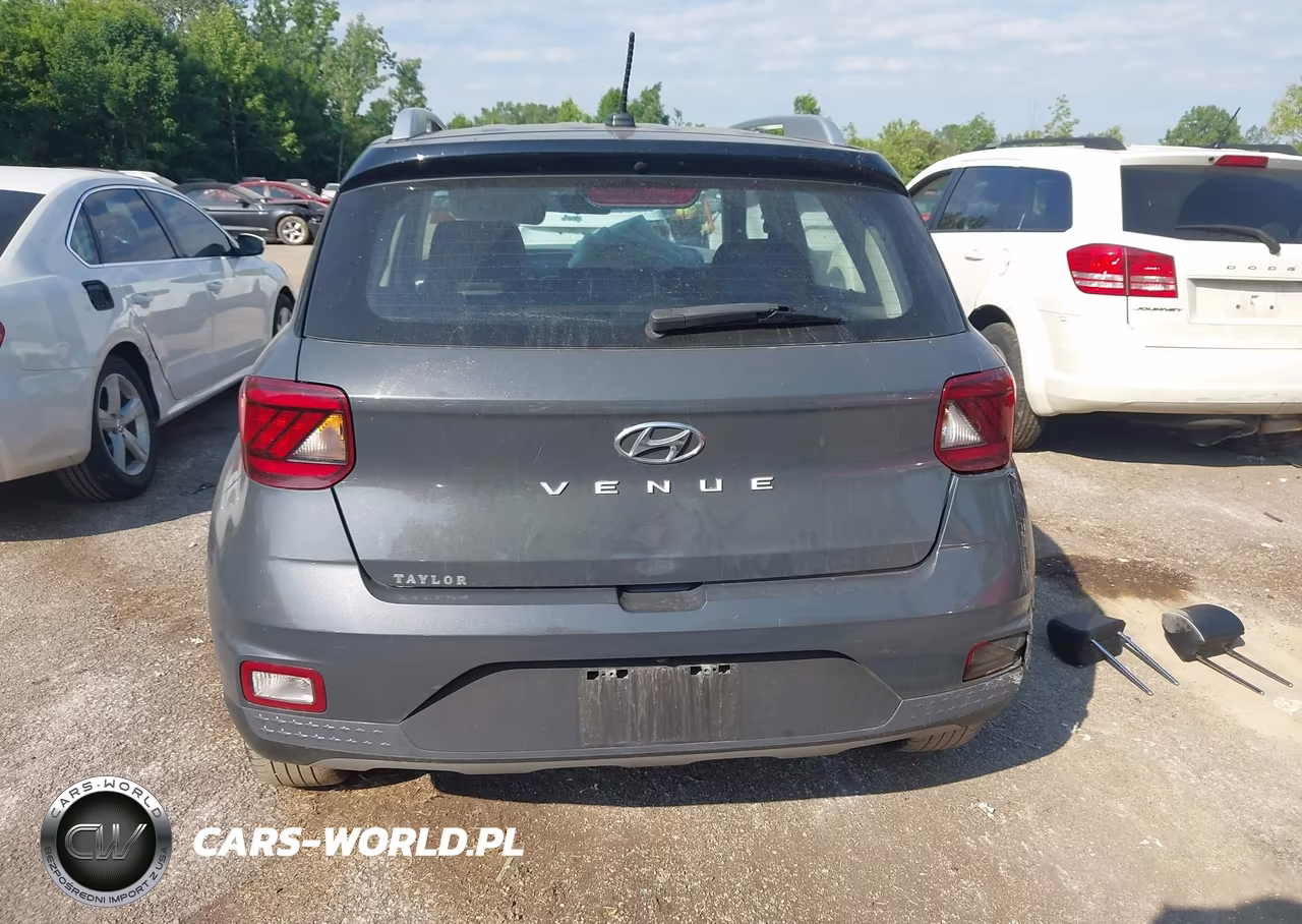2024 Hyundai Venue Limited VIN:KMHRC8A36RU305588 - 17