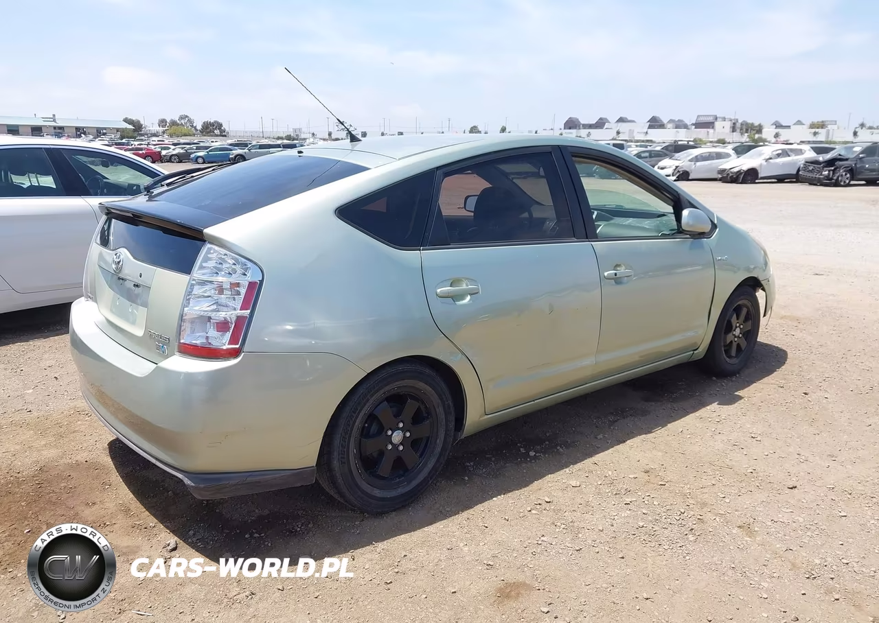 2008 Toyota Prius VIN:JTDKB20U383437633 - 4