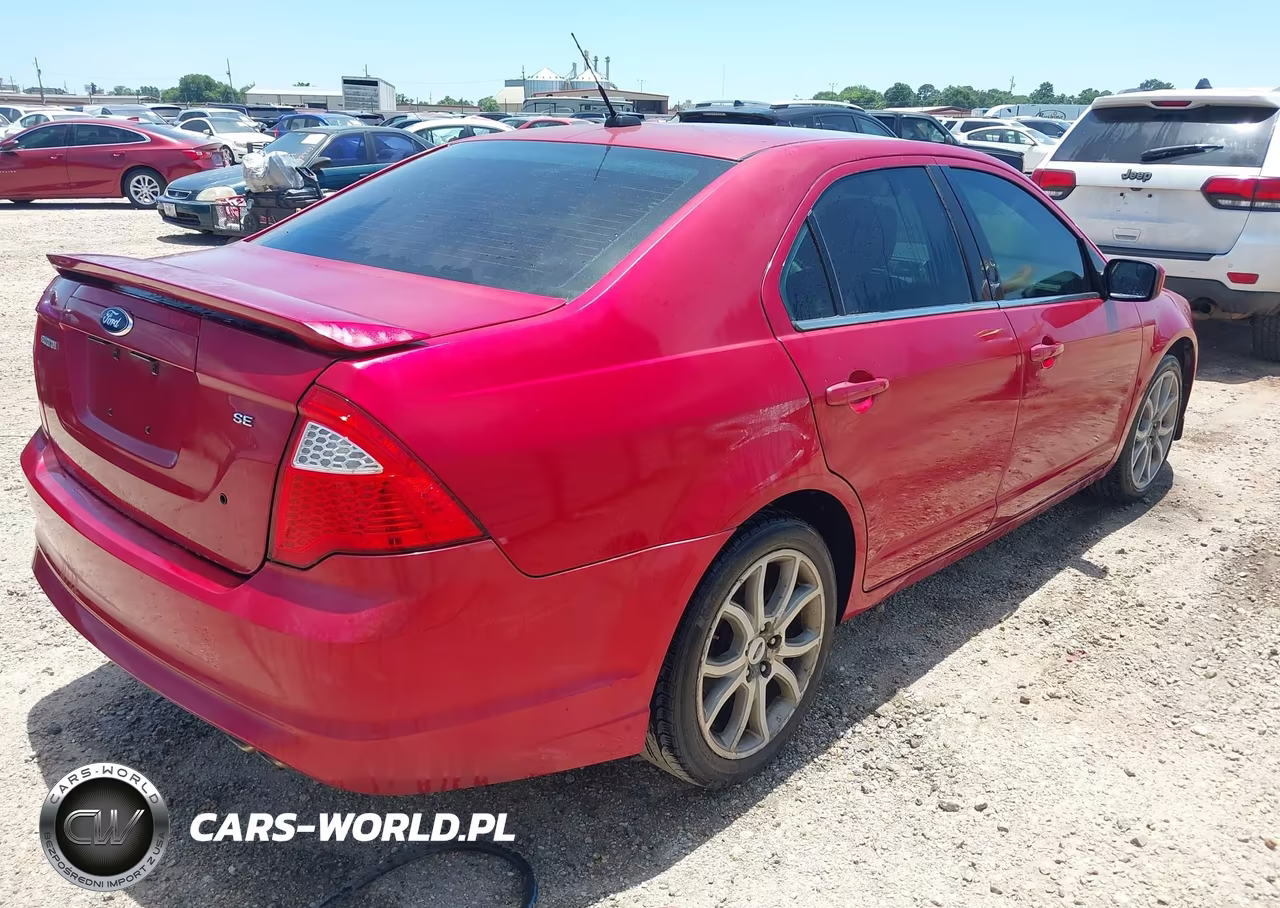 2012 Ford Fusion Se VIN:3FAHP0HA6CR414454 - 4
