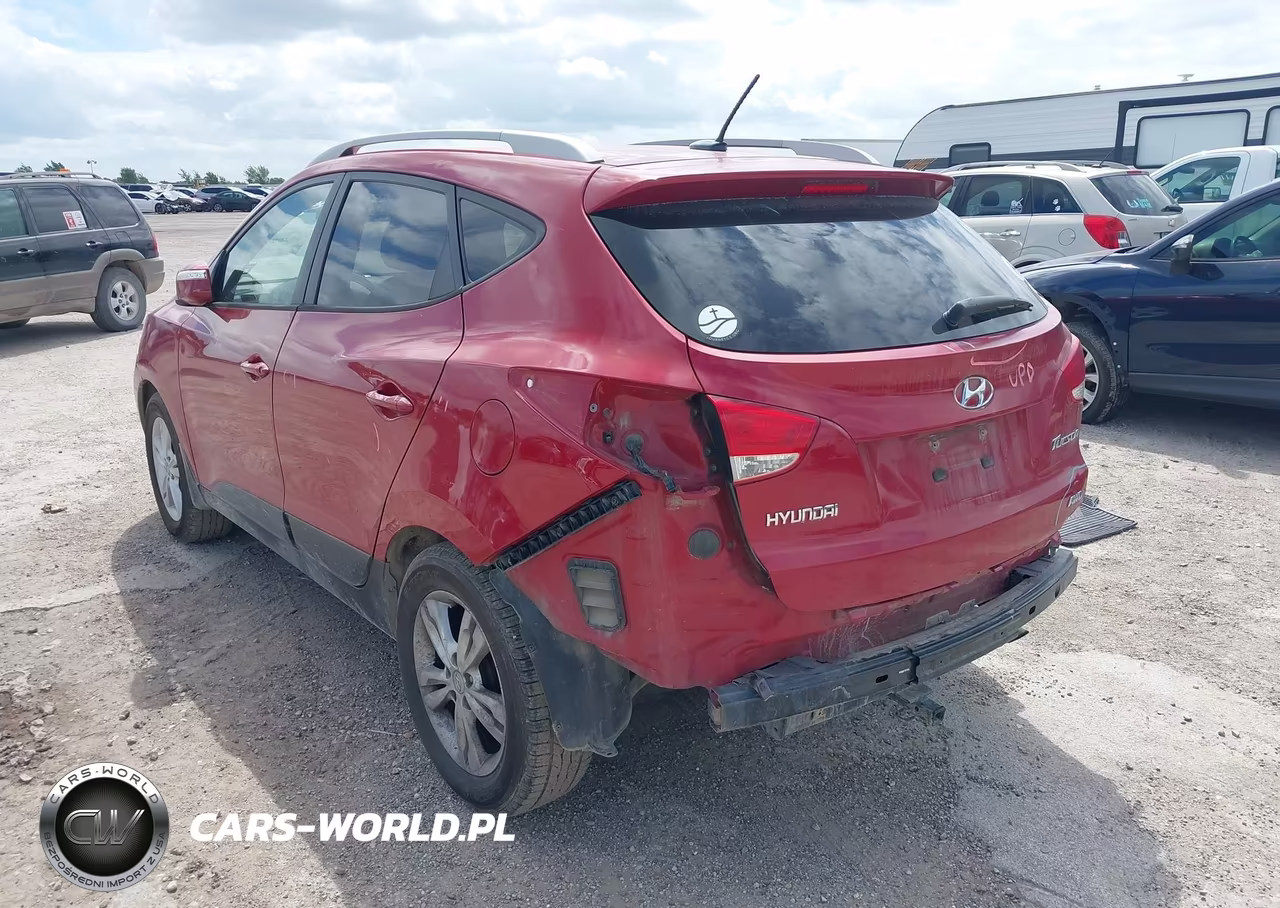 2013 Hyundai Tucson Gls VIN:KM8JUCAC3DU575898 - 3