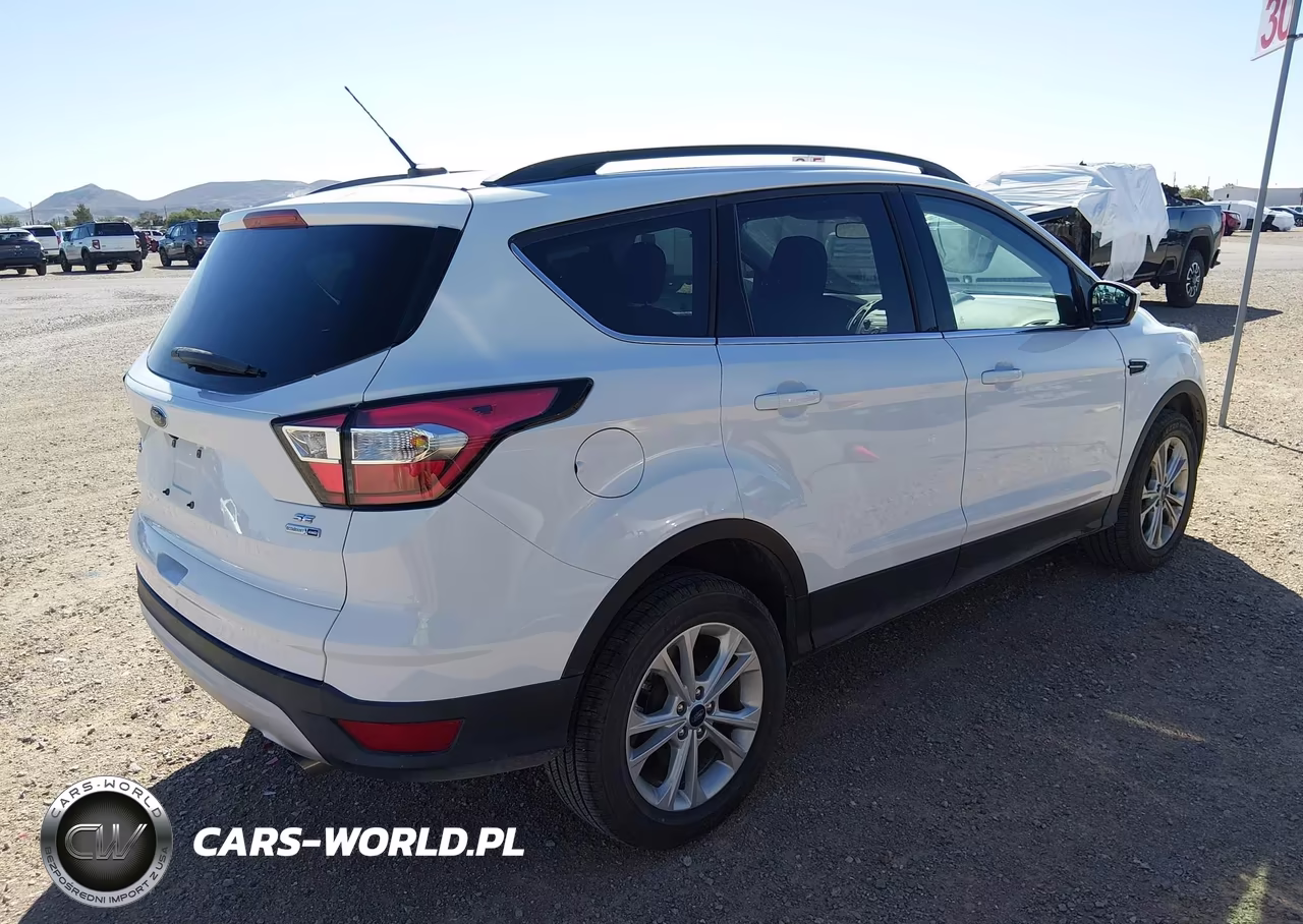 2018 Ford Escape Se VIN:1FMCU9GD8JUD08750 - 4