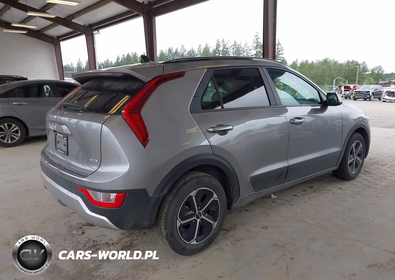 2025 Kia Niro Plug-In Hybrid Ex VIN:KNDCS3LF1S5265198 - 4