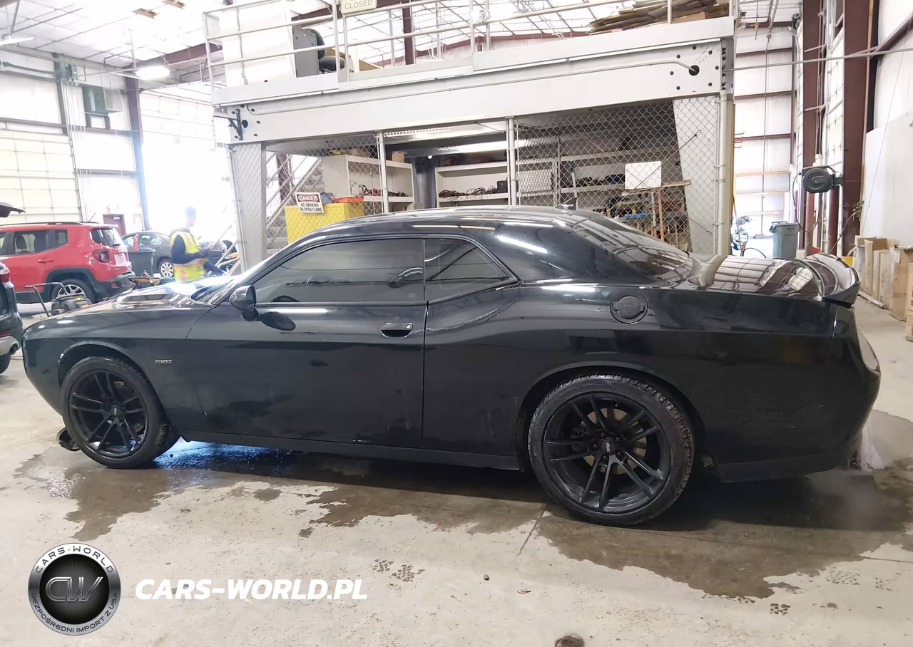 2015 Dodge Challenger R-T VIN:2C3CDZAT3FH709271 - 15