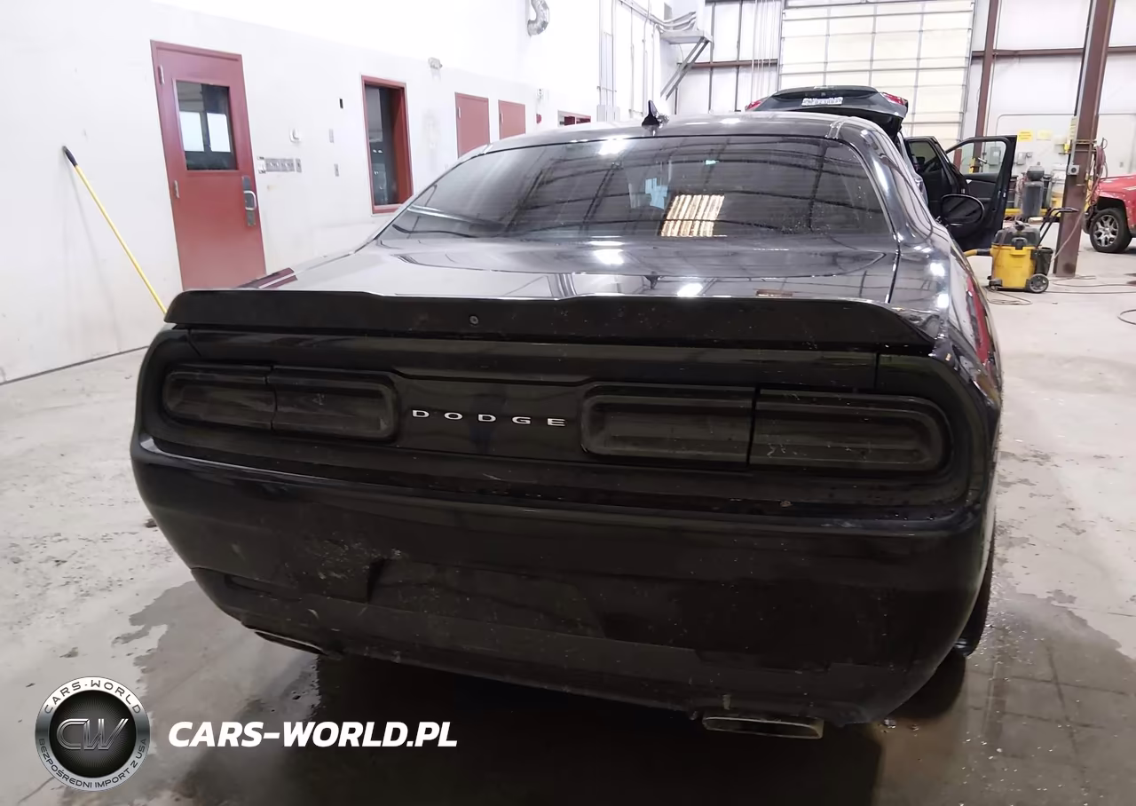 2015 Dodge Challenger R-T VIN:2C3CDZAT3FH709271 - 17