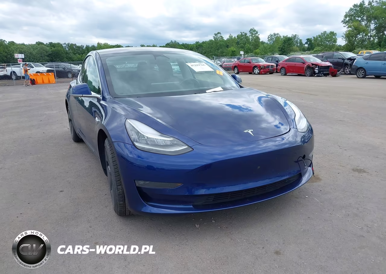 2019 Tesla Model 3 Long Range-Mid Range-Standard Range-Standard Range Plus – zdjęcie 1 z 17