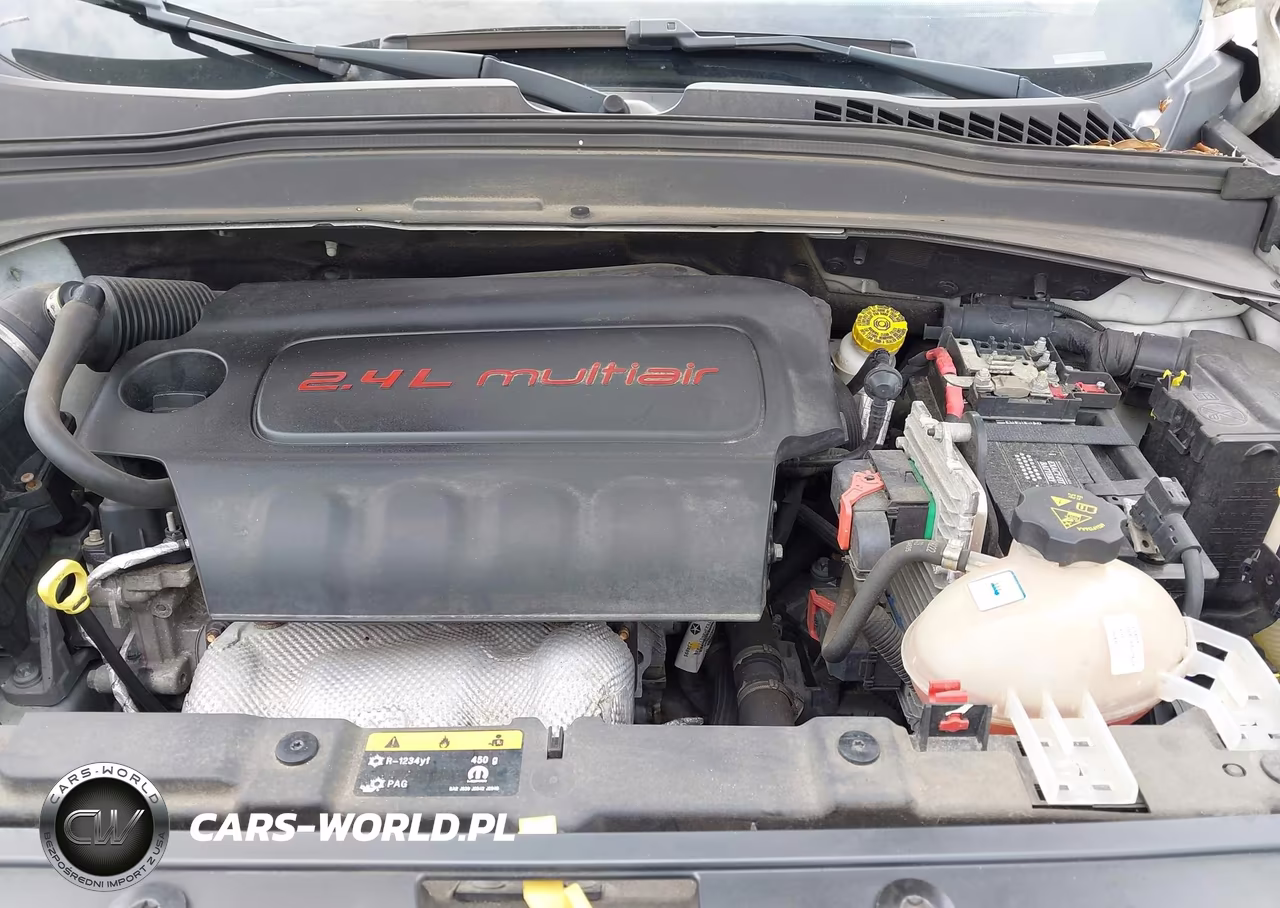 2018 Jeep Renegade Latitude Fwd VIN:ZACCJABB1JPG81439 - 10