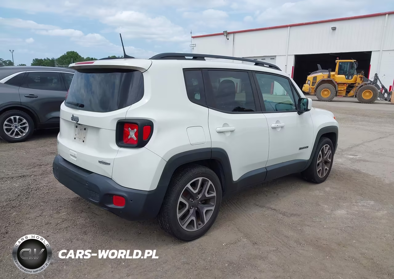 2018 Jeep Renegade Latitude Fwd VIN:ZACCJABB1JPG81439 - 4