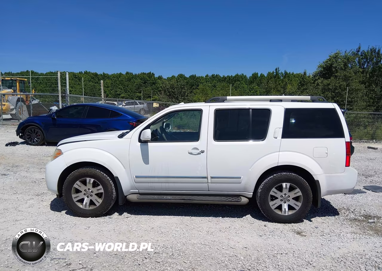 2011 Nissan Pathfinder Silver VIN:5N1AR1NN8BC625229 - 14