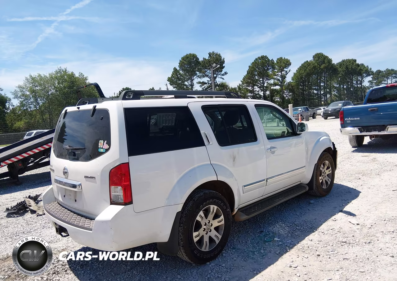 2011 Nissan Pathfinder Silver VIN:5N1AR1NN8BC625229 - 4