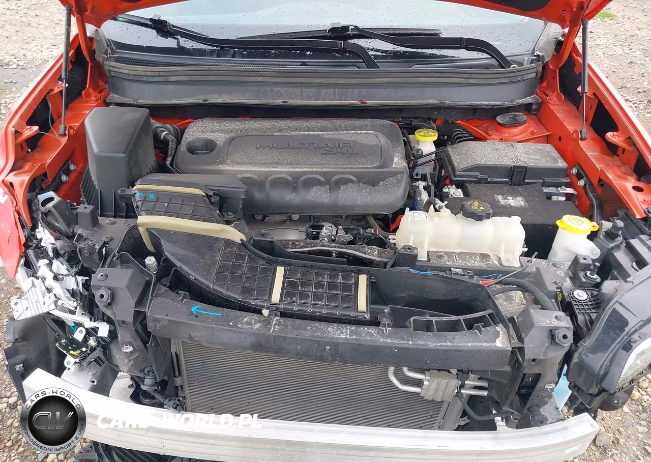 2021 Jeep Cherokee Altitude 4X4 VIN:1C4PJMLB9MD118305 - 10