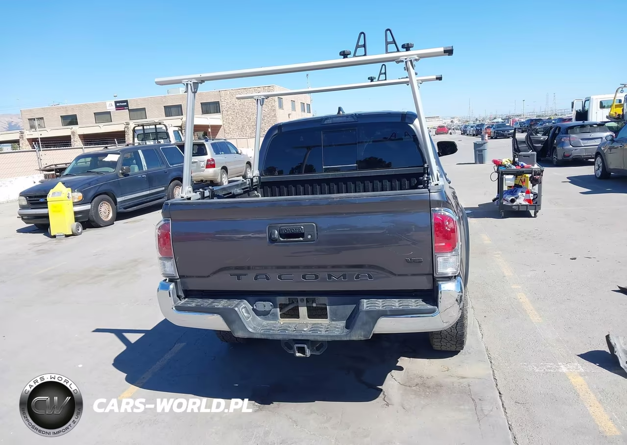 2022 Toyota Tacoma Trd Off Road VIN:3TYCZ5AN3NT076296 - 17