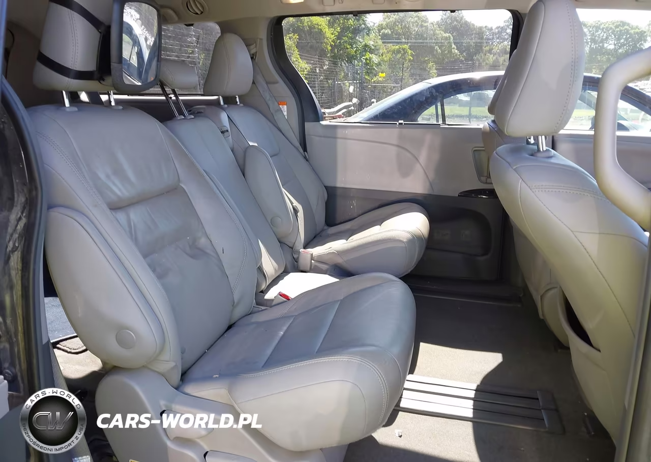 2018 Toyota Sienna Xle 8 Passenger VIN:5TDYZ3DC4JS933865 - 8