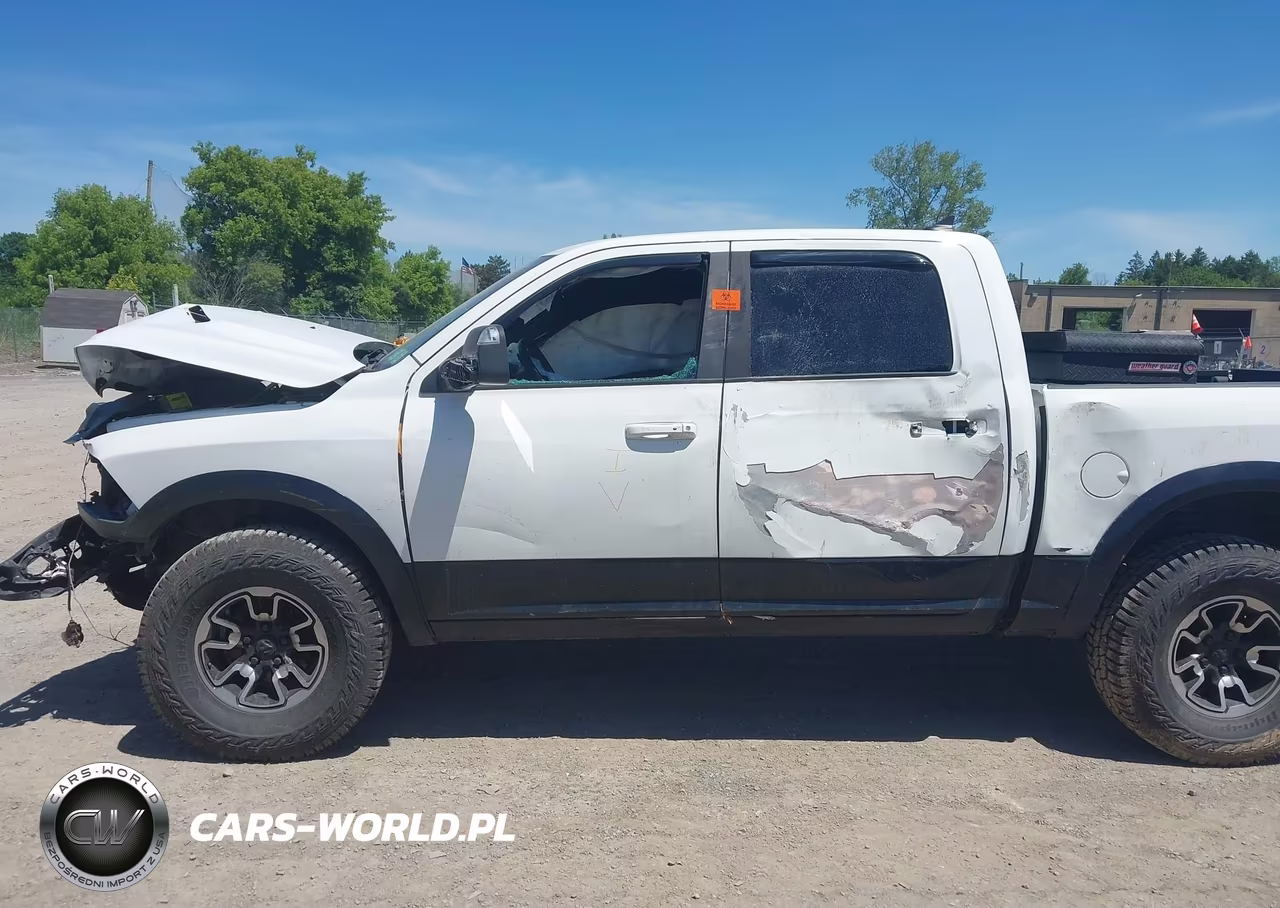 2018 Ram 1500 Rebel 4X4 5'7 Box VIN:1C6RR7YT6JS122430 - 13
