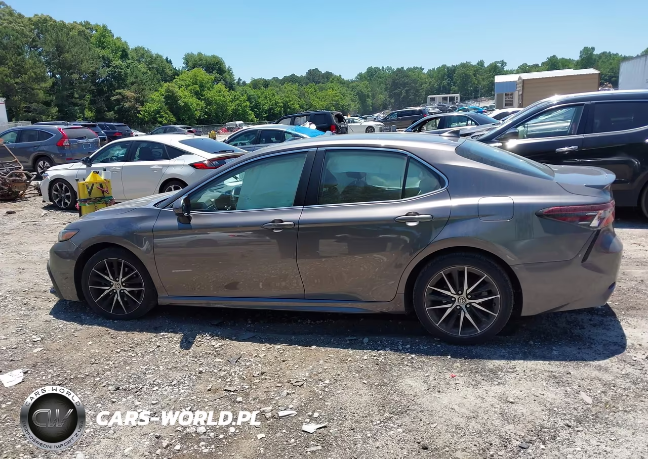 2021 Toyota Camry Se VIN:4T1G11AK2MU469909 - 14