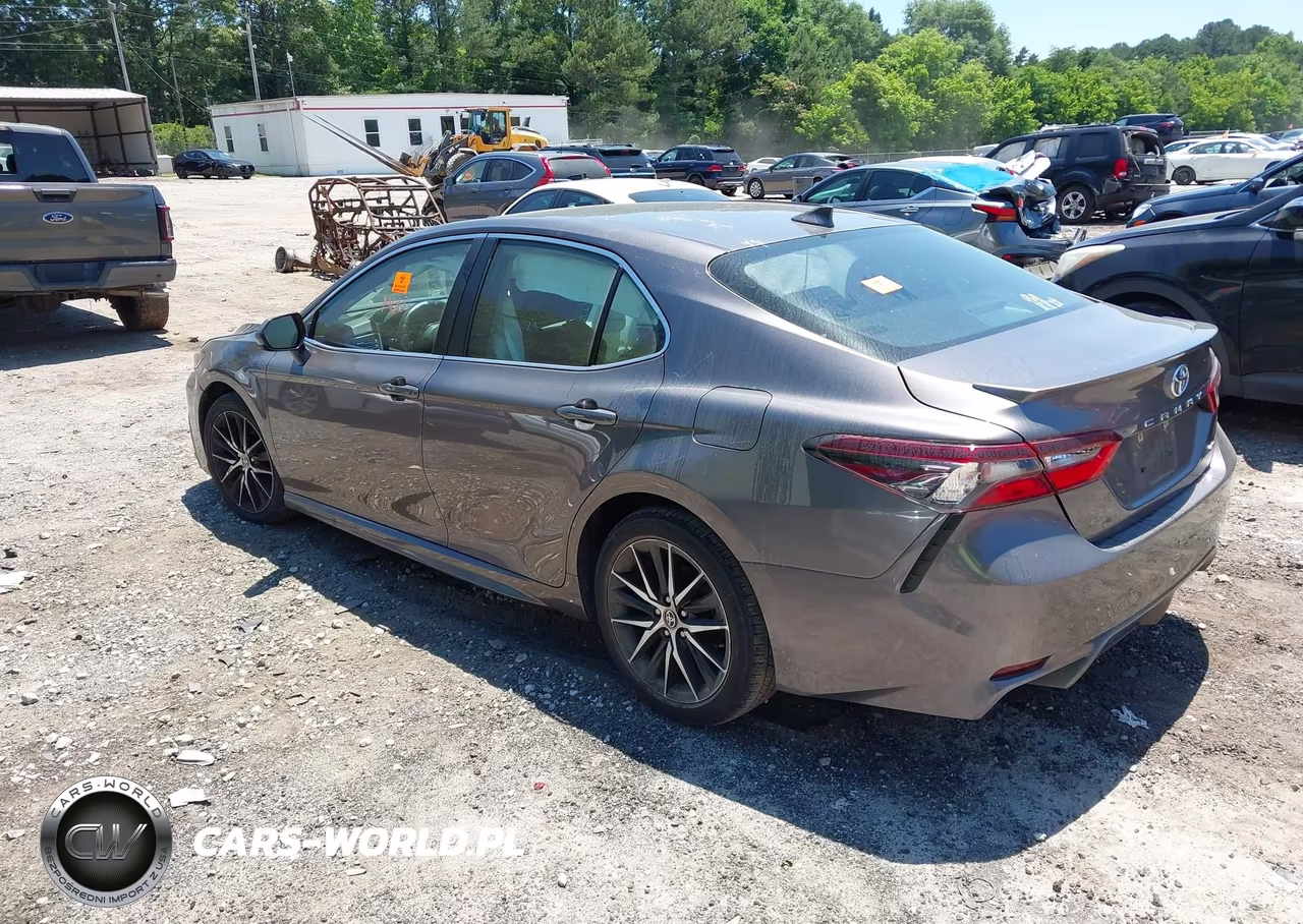 2021 Toyota Camry Se VIN:4T1G11AK2MU469909 - 3