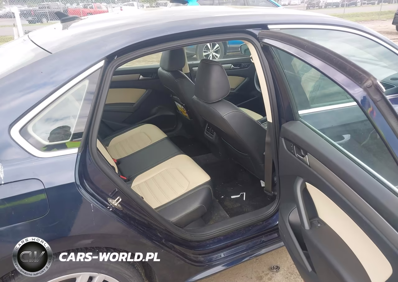 2015 Volkswagen Passat 1.8T Se VIN:1VWBS7A38FC066854 - 8